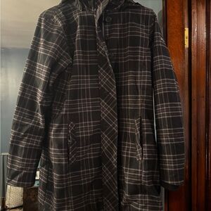 Columbia women's Black and Gray Plaid Jacket